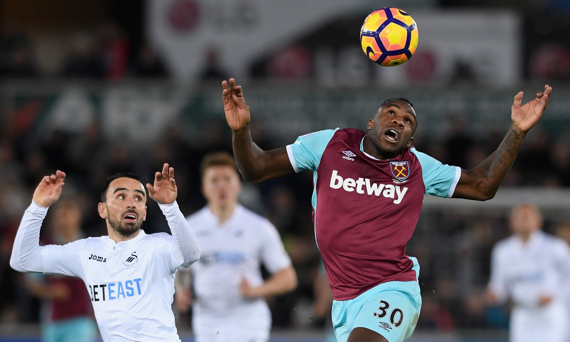 筹集资金的 筹集资金的